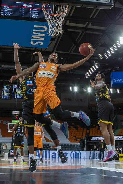 我们不禁思 我们不禁思