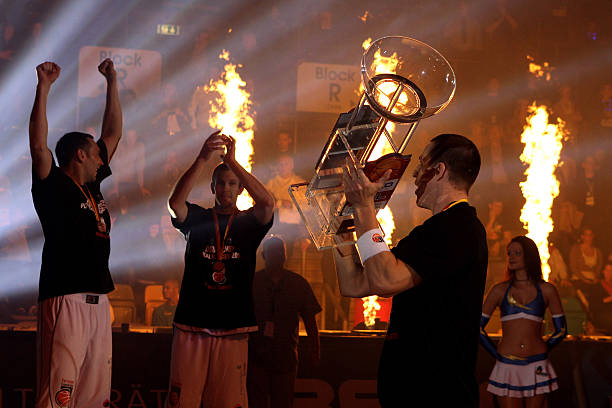 也是对未来 也是对未来